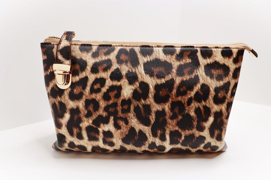 Leopard Print Clutch/Crosbody Bag